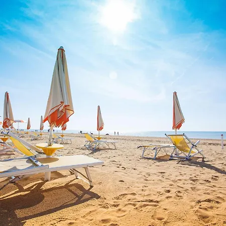Bright Flat 100mt From The Sea Bibione