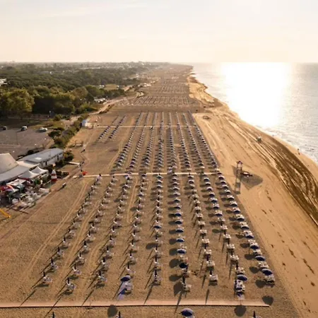 Bright Flat 100mt From The Sea Bibione