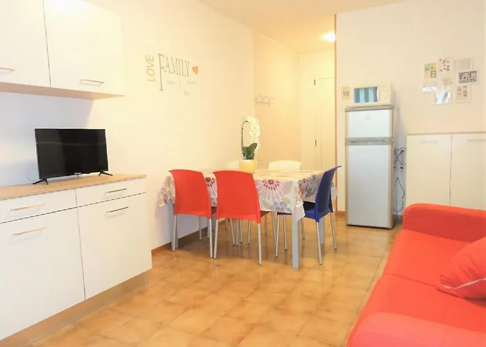 Bright Flat 100mt From The Sea Appartamento Bibione